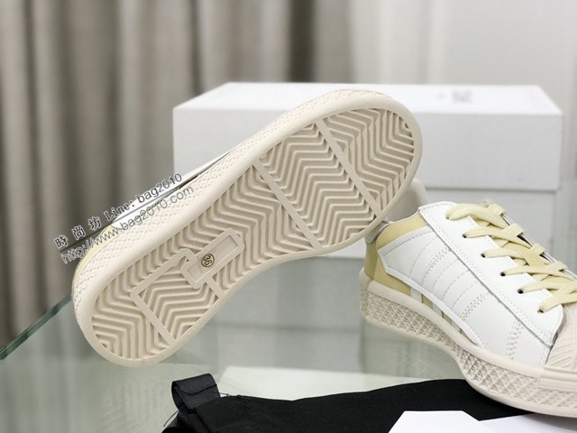 Celine專櫃女鞋 賽琳2022貝殼頭堪比阿迪還香的帆布鞋 平底小白鞋 dx3497